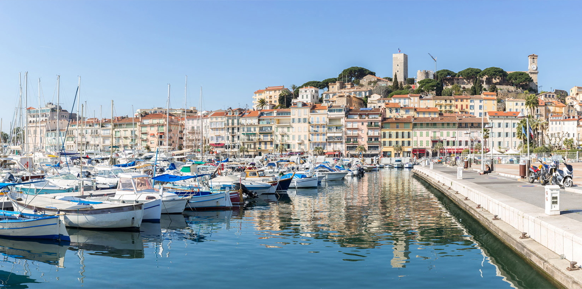 Air-conditioned rooms, tastefully restored and refurbished, cater to guests looking for a bit more comfort in their relaxing getaway.